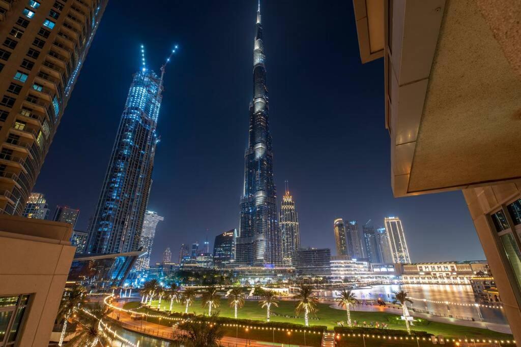 First Class 2Br With Full Burj Khalifa And Fountain View Dubai Exterior photo