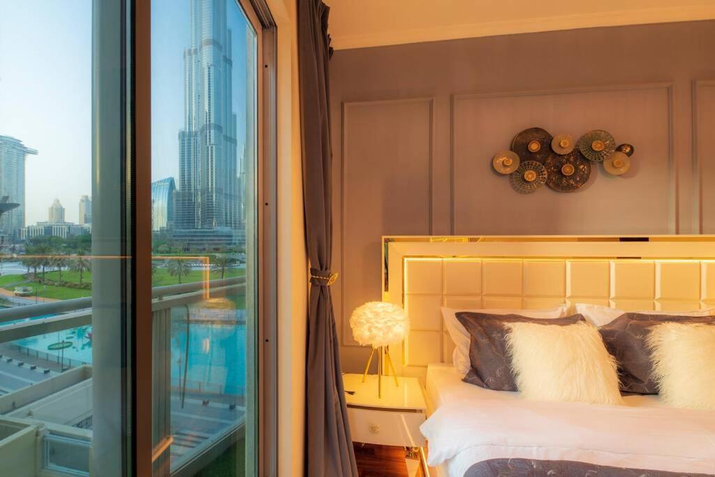 First Class 2Br With Full Burj Khalifa And Fountain View Dubai Exterior photo
